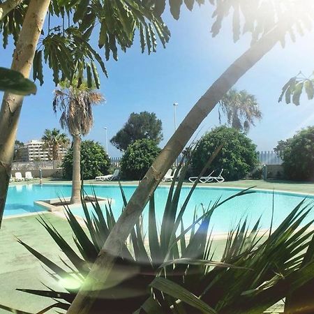 Sea View Apartment In El Medano With Pool & Private Parking Space Exterior photo
