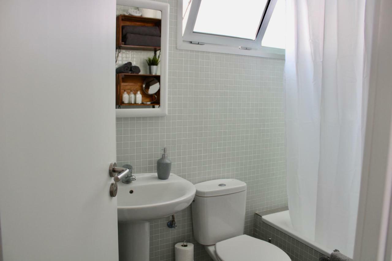 Sea View Apartment In El Medano With Pool & Private Parking Space Exterior photo